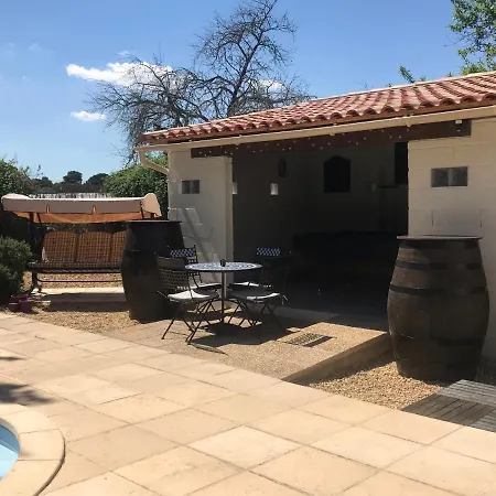 Guest house Indalogites